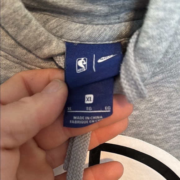 LA Clippers Gray Hoodie - Picture 4 of 4